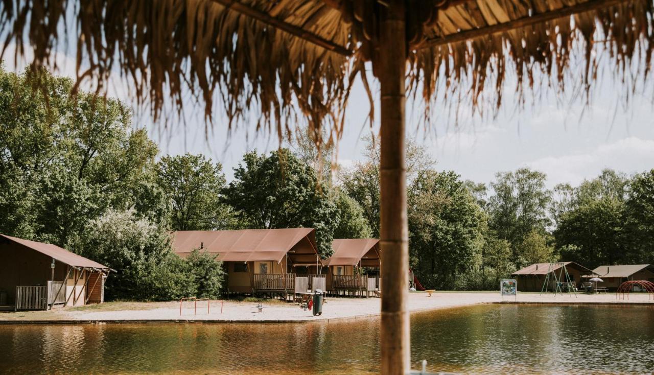 Vakantiepark Dierenbos Vinkel Extérieur photo
